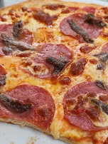 Pizza Salami Sardellen